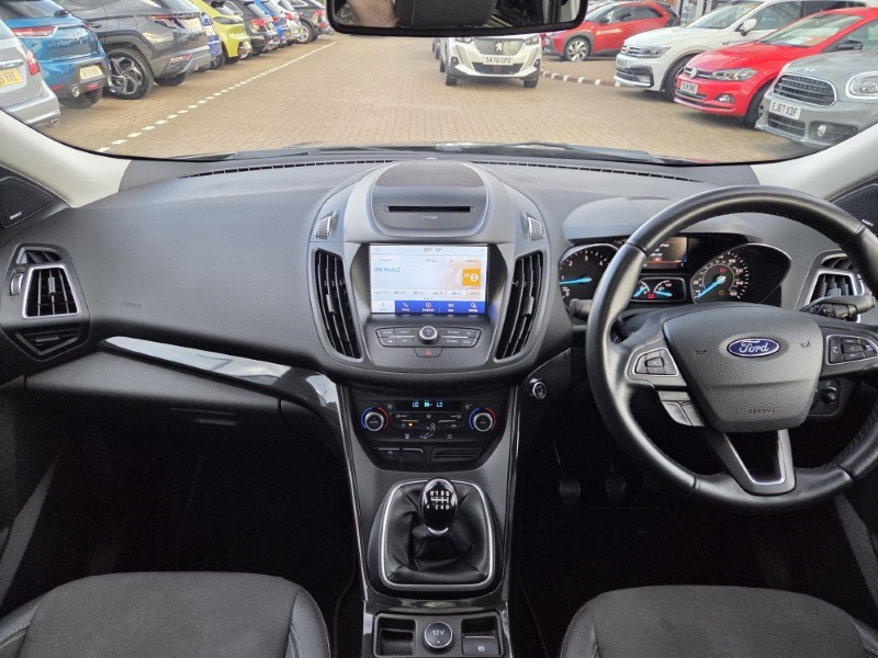 2019 (69) FORD KUGA 2.0 TDCi Titanium Edition 5dr 2WD 5877116
