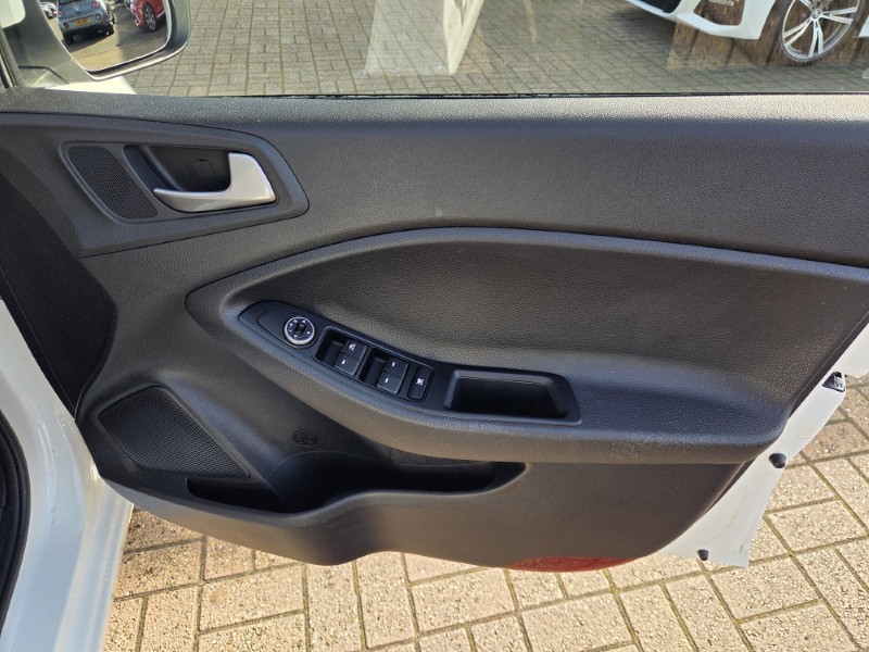 2019 (19) HYUNDAI I20 1.2 MPi SE 5dr 5876865