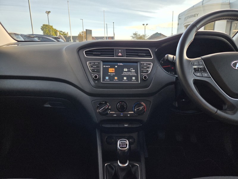 2019 (19) HYUNDAI I20 1.2 MPi SE 5dr 5876859