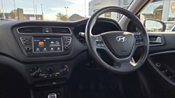 2019 (19) HYUNDAI I20 1.2 MPi SE 5dr 5876858