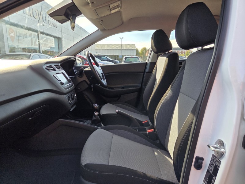 2019 (19) HYUNDAI I20 1.2 MPi SE 5dr 5876862