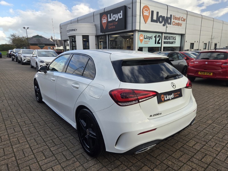 2019 (19) MERCEDES-BENZ A CLASS A200d AMG Line 5dr Auto 5883136