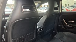 2019 (19) MERCEDES-BENZ A CLASS A200d AMG Line 5dr Auto 5883142