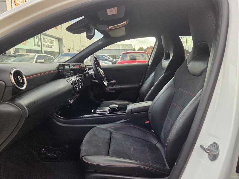 2019 (19) MERCEDES-BENZ A CLASS A200d AMG Line 5dr Auto 5883148