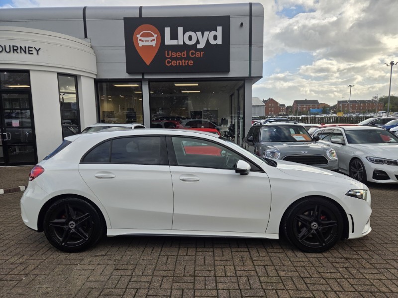 2019 (19) MERCEDES-BENZ A CLASS A200d AMG Line 5dr Auto 5883124