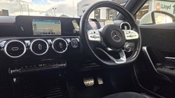 2019 (19) MERCEDES-BENZ A CLASS A200d AMG Line 5dr Auto 5883145