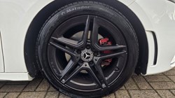 2019 (19) MERCEDES-BENZ A CLASS A200d AMG Line 5dr Auto 5883125