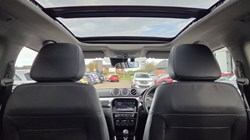 2023 (23) SUZUKI VITARA 1.4 Boosterjet 48V Hybrid SZ5 5dr 5877031