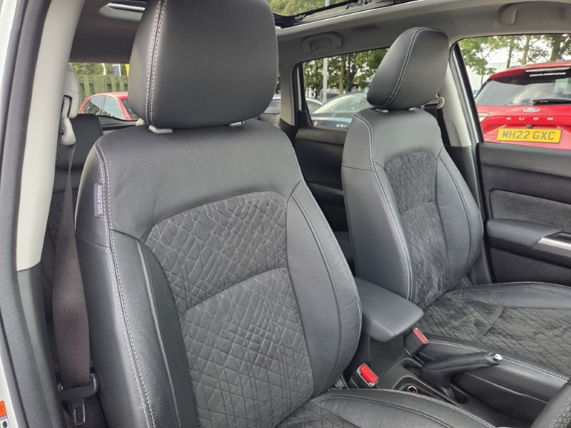 2023 (23) SUZUKI VITARA 1.4 Boosterjet 48V Hybrid SZ5 5dr 5877041
