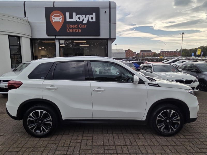 2023 (23) SUZUKI VITARA 1.4 Boosterjet 48V Hybrid SZ5 5dr 5877014