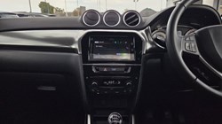 2023 (23) SUZUKI VITARA 1.4 Boosterjet 48V Hybrid SZ5 5dr 5877036