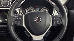 2023 (23) SUZUKI VITARA 1.4 Boosterjet 48V Hybrid SZ5 5dr 5877046