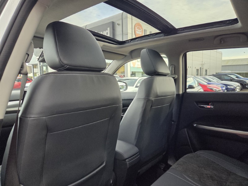 2023 (23) SUZUKI VITARA 1.4 Boosterjet 48V Hybrid SZ5 5dr 5877032