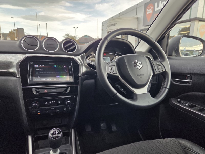 2023 (23) SUZUKI VITARA 1.4 Boosterjet 48V Hybrid SZ5 5dr 5877035