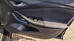 2018 (68) VAUXHALL ASTRA 1.6T 16V 200 SRi Vx-line Nav 5dr 5883066