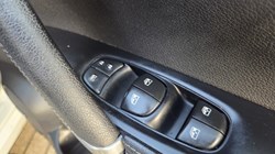 2018 (18) NISSAN QASHQAI 1.6 dCi Tekna 5dr 4WD 5883111