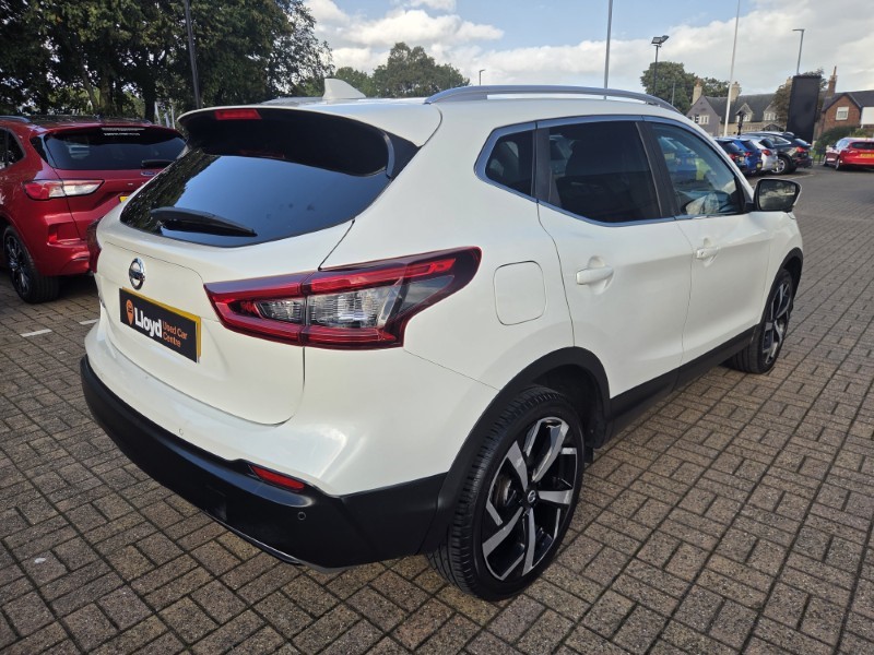 2018 (18) NISSAN QASHQAI 1.6 dCi Tekna 5dr 4WD 5883095