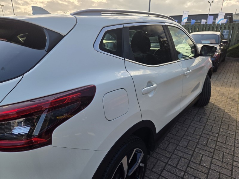 2018 (18) NISSAN QASHQAI 1.6 dCi Tekna 5dr 4WD 5883091