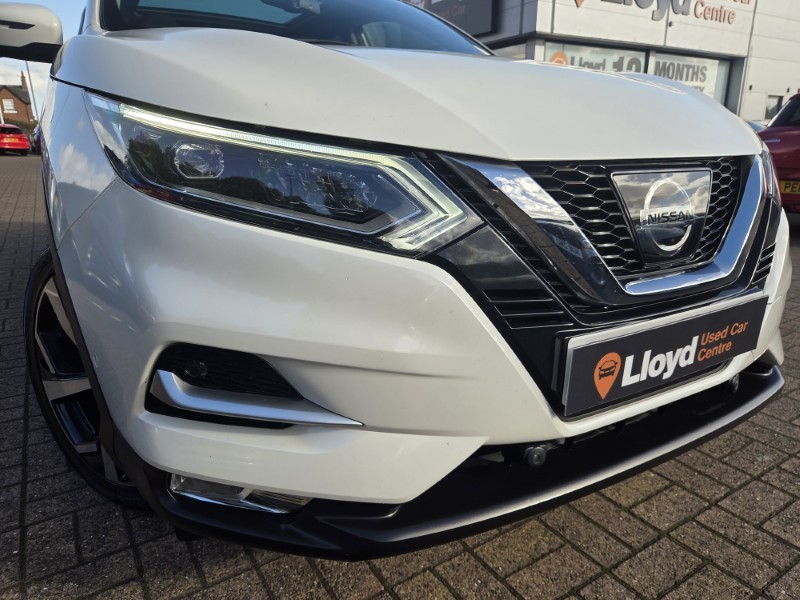2018 (18) NISSAN QASHQAI 1.6 dCi Tekna 5dr 4WD 5883088