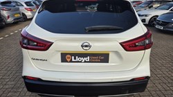 2018 (18) NISSAN QASHQAI 1.6 dCi Tekna 5dr 4WD 5883094