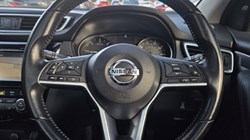 2018 (18) NISSAN QASHQAI 1.6 dCi Tekna 5dr 4WD 5883114