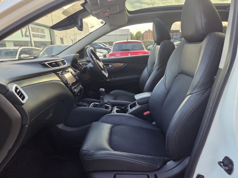 2018 (18) NISSAN QASHQAI 1.6 dCi Tekna 5dr 4WD 5883106