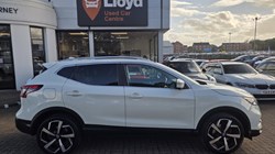 2018 (18) NISSAN QASHQAI 1.6 dCi Tekna 5dr 4WD 5883081