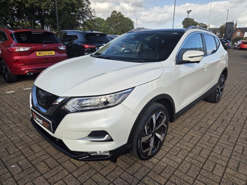 2018 (18) NISSAN QASHQAI 1.6 dCi Tekna 5dr 4WD 5883086
