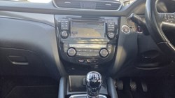 2018 (18) NISSAN QASHQAI 1.6 dCi Tekna 5dr 4WD 5883103