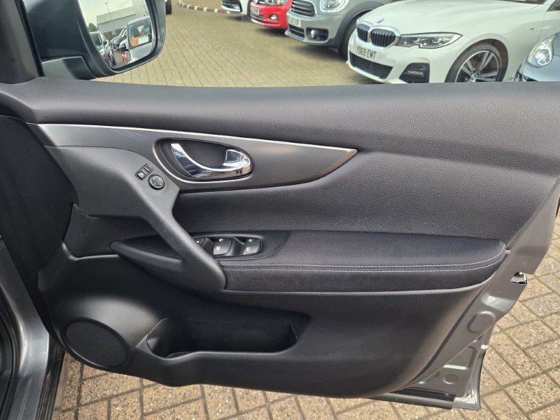 2017 (67) NISSAN QASHQAI 1.5 dCi N-Connecta 5dr 5877166