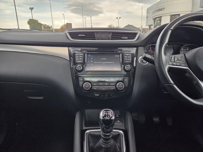 2017 (67) NISSAN QASHQAI 1.5 dCi N-Connecta 5dr 5877160