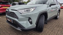 2020 (70) TOYOTA RAV4 2.5 VVT-i Hybrid Excel 5dr CVT 2WD 5882812
