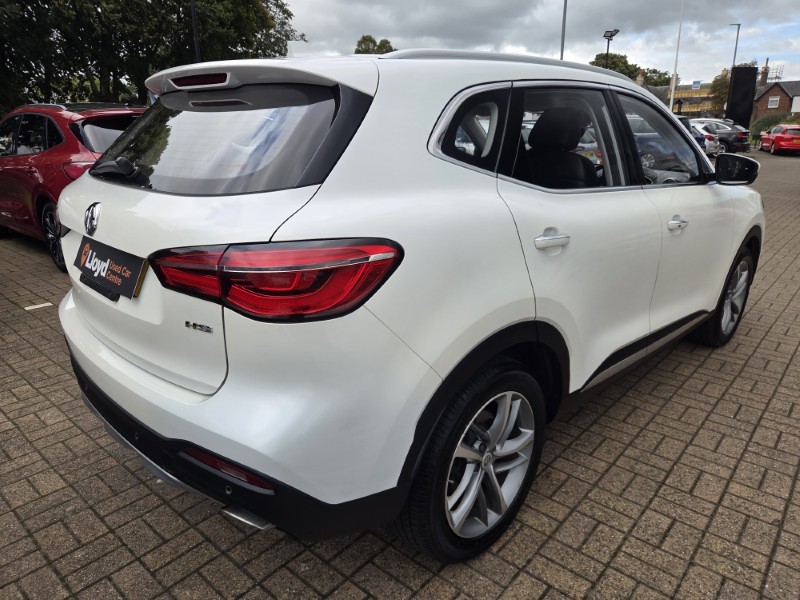 2022 (22) MG MOTOR UK HS 1.5 T-GDI Excite 5dr DCT 5895744