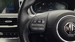 2022 (22) MG MOTOR UK HS 1.5 T-GDI Excite 5dr DCT 5895763
