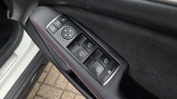 2018 (18) MERCEDES-BENZ GLA 220d 4Matic AMG Line Premium 5dr Auto 5895806