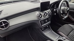 2018 (18) MERCEDES-BENZ GLA 220d 4Matic AMG Line Premium 5dr Auto 5895801