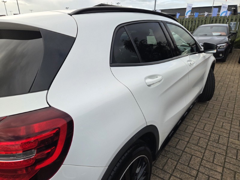 2018 (18) MERCEDES-BENZ GLA 220d 4Matic AMG Line Premium 5dr Auto 5895786