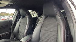 2018 (18) MERCEDES-BENZ GLA 220d 4Matic AMG Line Premium 5dr Auto 5895803