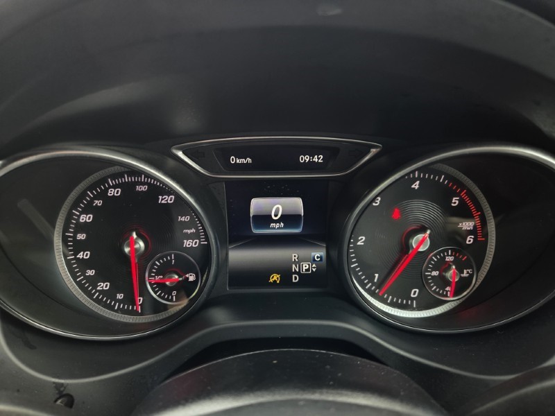2018 (18) MERCEDES-BENZ GLA 220d 4Matic AMG Line Premium 5dr Auto 5895817