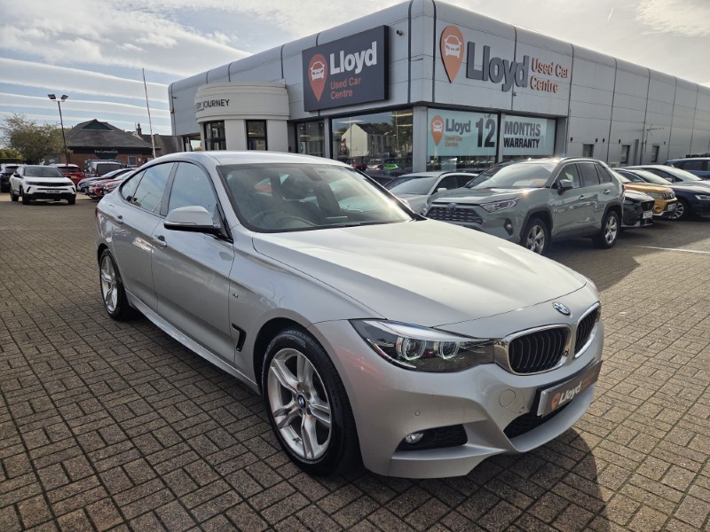 2017 (67) BMW 3 SERIES 330d xDrive M Sport 5dr Step Auto [Business Media]