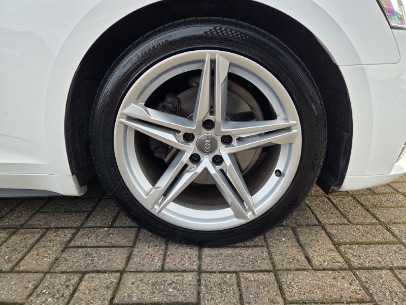 2018 (18) AUDI A5 2.0 TFSI S Line 2dr 5940507