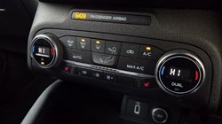 2018 (68) FORD FOCUS 1.5 EcoBoost 182 ST-Line X 5dr 5940590
