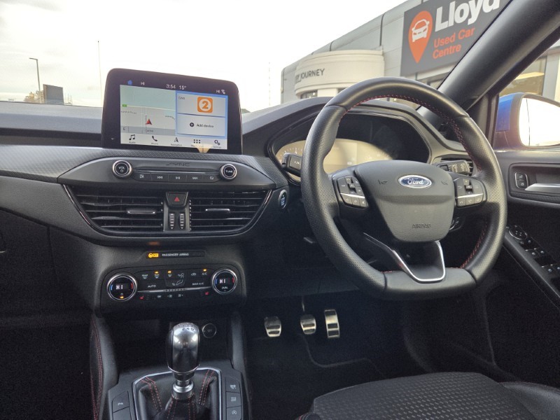 2018 (68) FORD FOCUS 1.5 EcoBoost 182 ST-Line X 5dr 5940575