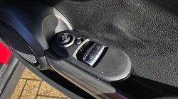2020 (70) MINI HATCHBACK 1.5 One Classic II 3dr 5933375