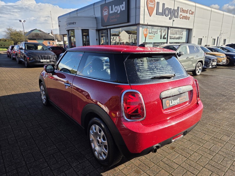 2020 (70) MINI HATCHBACK 1.5 One Classic II 3dr 5933360