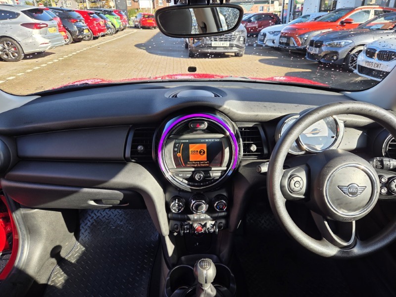 2020 (70) MINI HATCHBACK 1.5 One Classic II 3dr 5933370