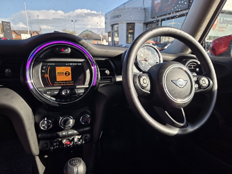 2020 (70) MINI HATCHBACK 1.5 One Classic II 3dr 5933371