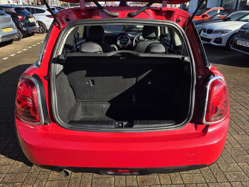 2020 (70) MINI HATCHBACK 1.5 One Classic II 3dr 5933363