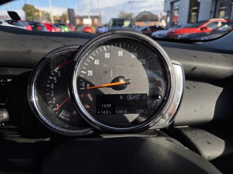 2020 (70) MINI HATCHBACK 1.5 One Classic II 3dr 5933386