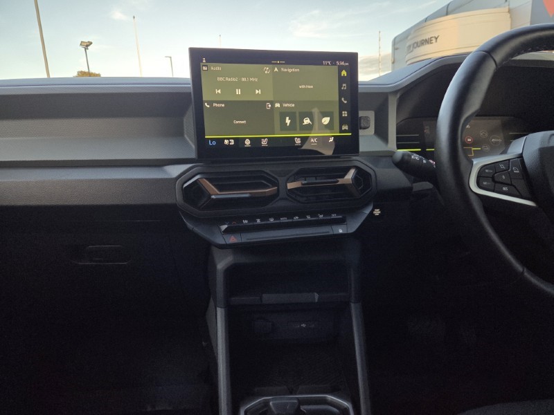 2025 (74) DACIA DUSTER 1.6 Hybrid 140 Extreme 5dr Auto 5935091